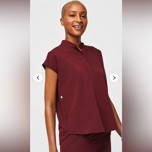 FIGS Rafaela Oversized Scrub Top Burgundy Maroon Wine Medical Uniform Women XXS